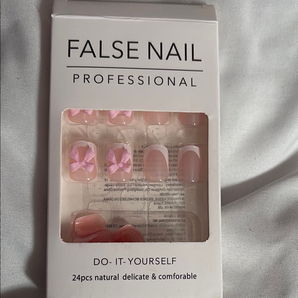 Pink Bow False Nail Set - Picture 1 of 3